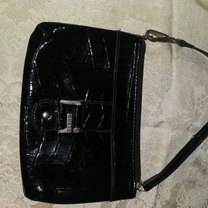 Black leather wrist guess bag in mint condition